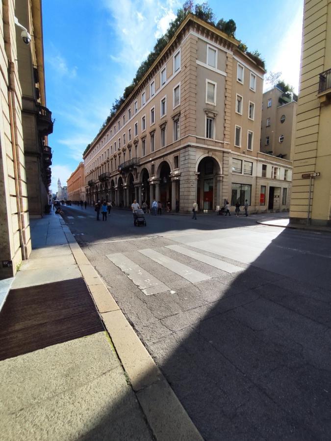 Apartamento Una Finestra Sui Tetti Di Torino Exterior foto