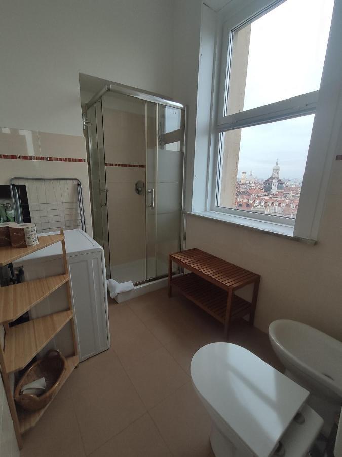 Apartamento Una Finestra Sui Tetti Di Torino Exterior foto